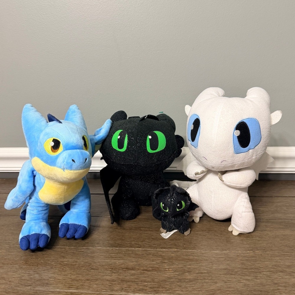 How to Train Your Dragon Toothless Light Fury Winger Rescue Riders Plush Lot